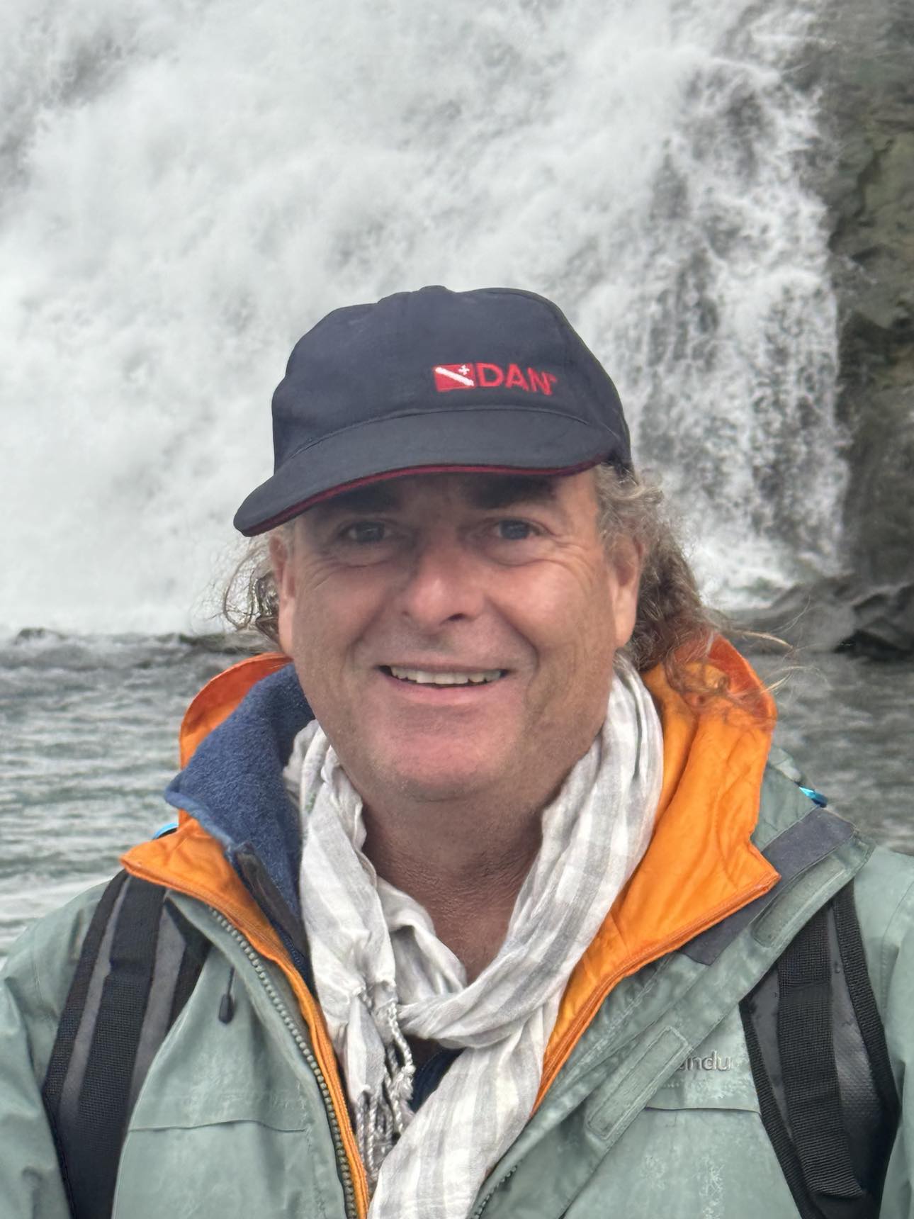 Dr Peter Buzzacott
